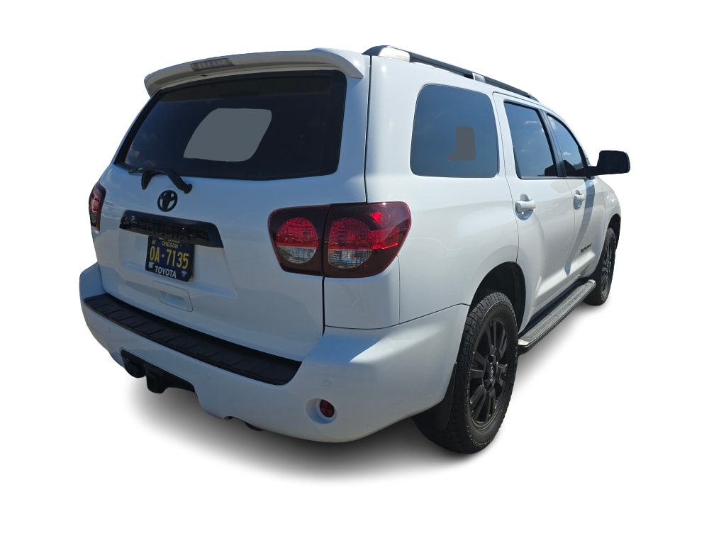 Thumbnail: 2021 Toyota Sequoia - 18