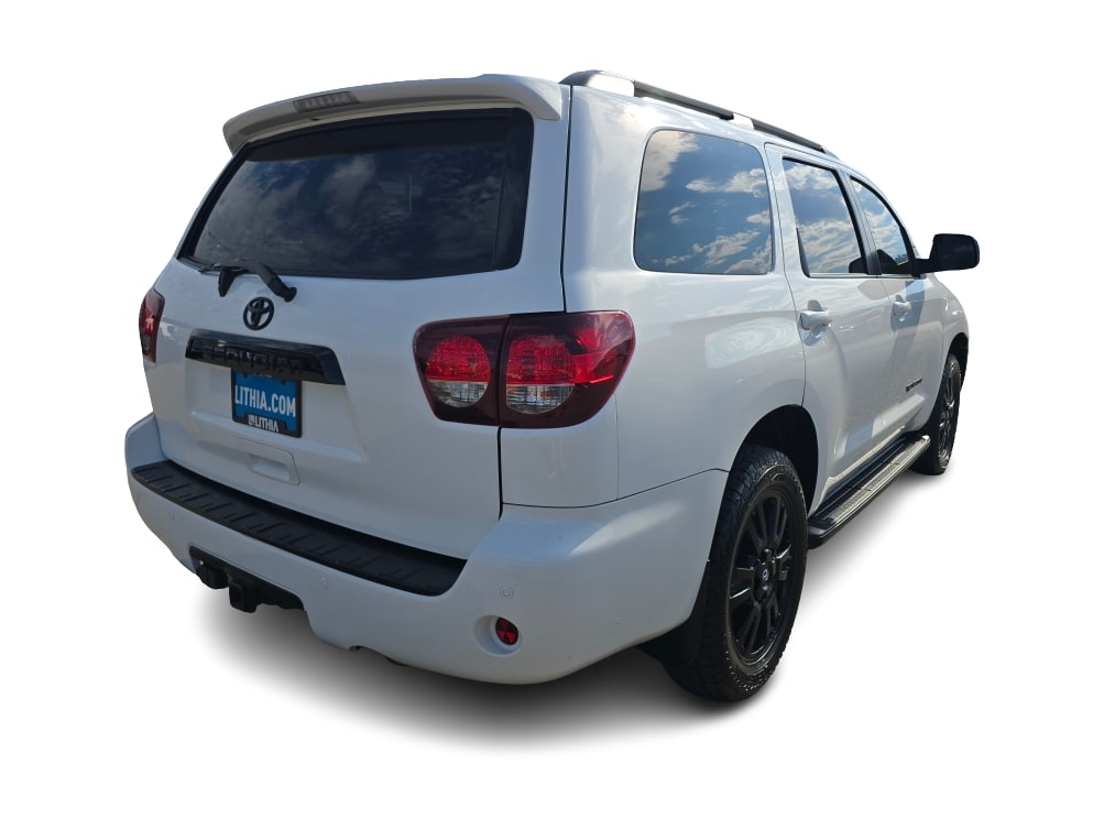 Thumbnail: 2021 Toyota Sequoia - 15