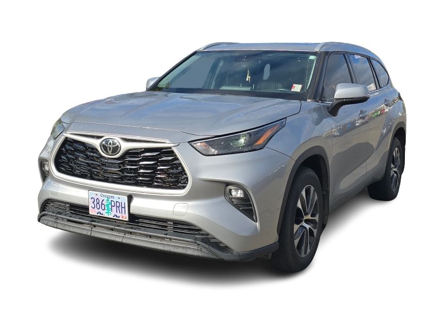 Thumbnail: 2022 Toyota Highlander - 15
