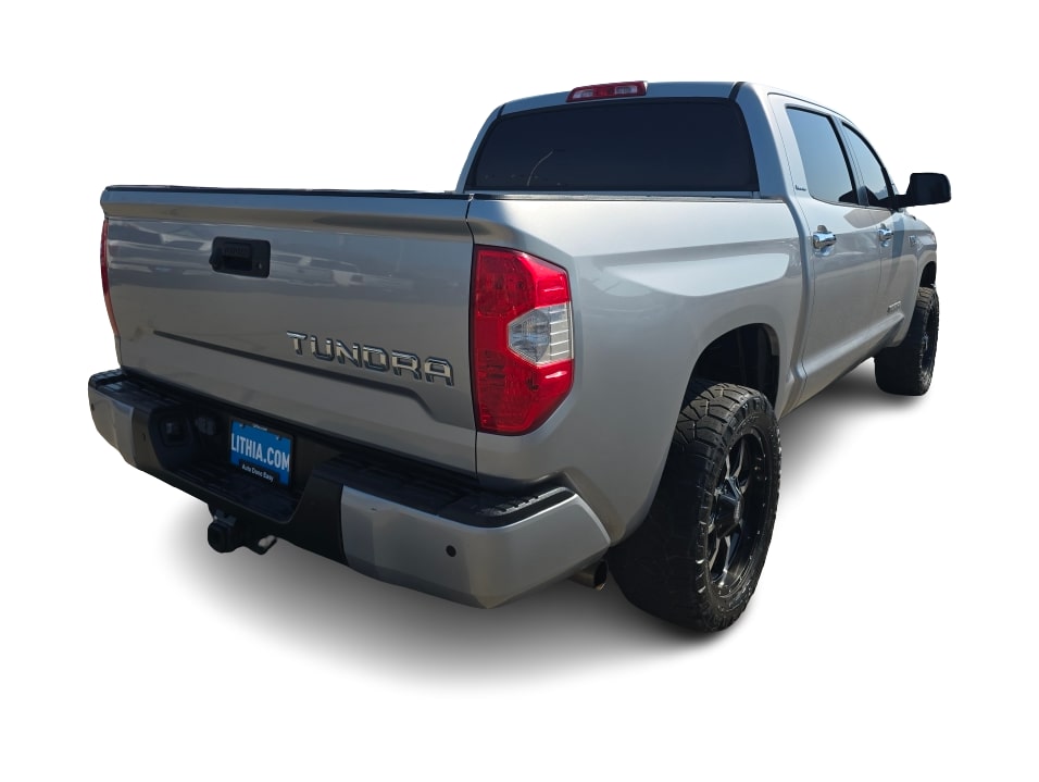 Thumbnail: 2018 Toyota Tundra - 17