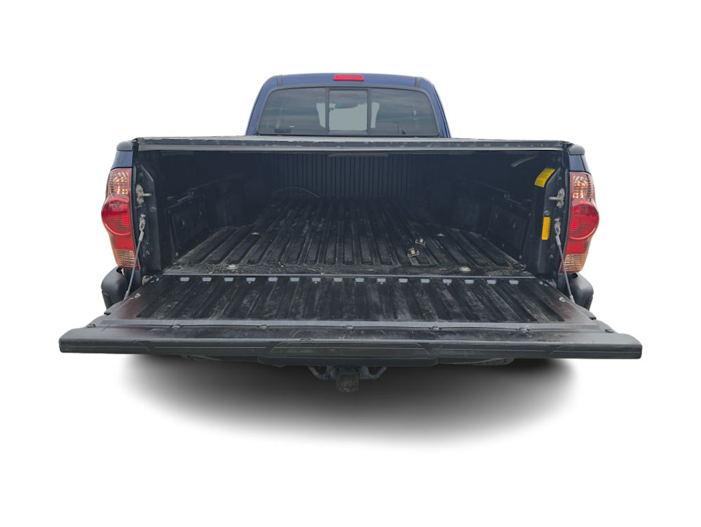Thumbnail: 2013 Toyota Tacoma - 16