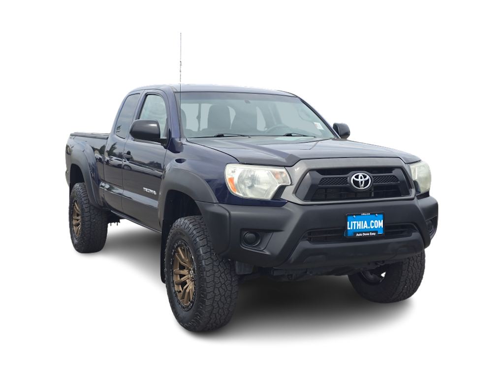 Thumbnail: 2013 Toyota Tacoma - 20