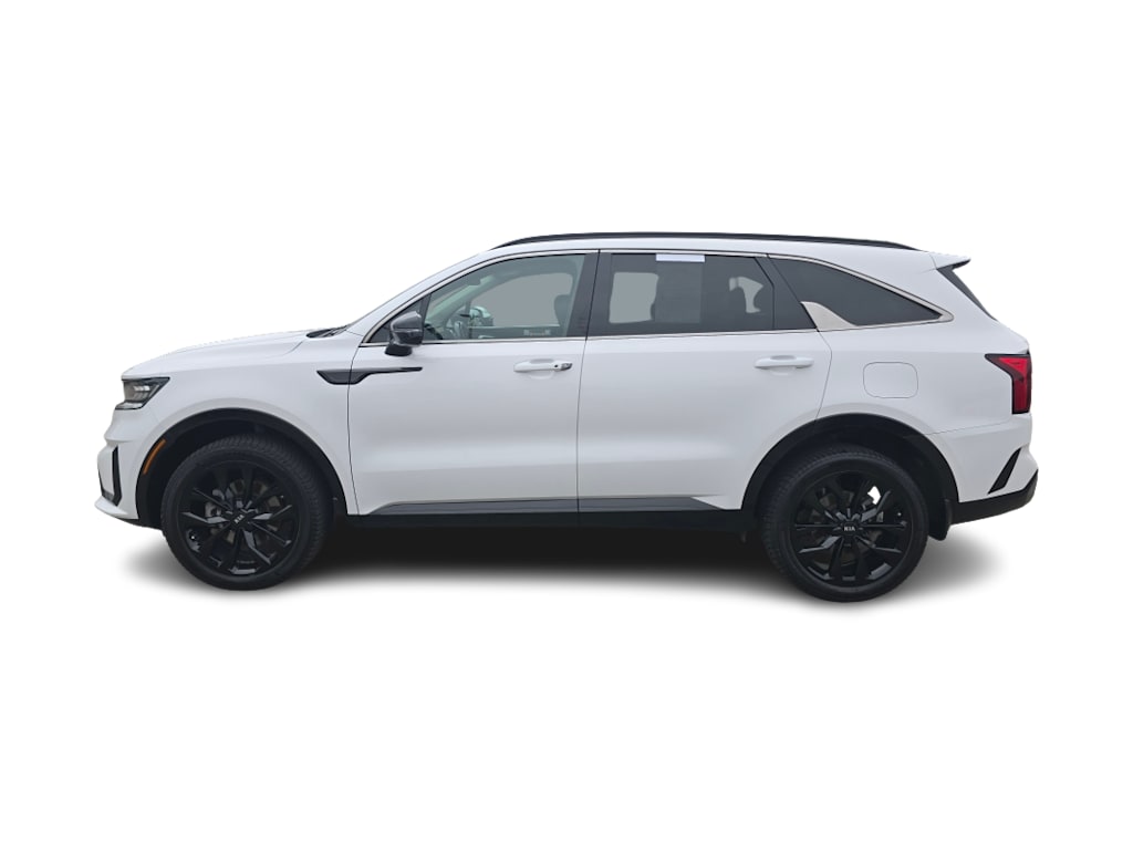 Thumbnail: 2021 Kia Sorento - 3