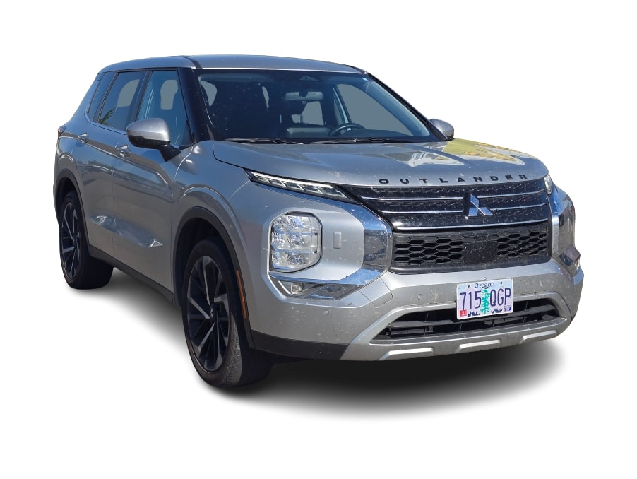 Thumbnail: 2024 Mitsubishi Outlander - 7