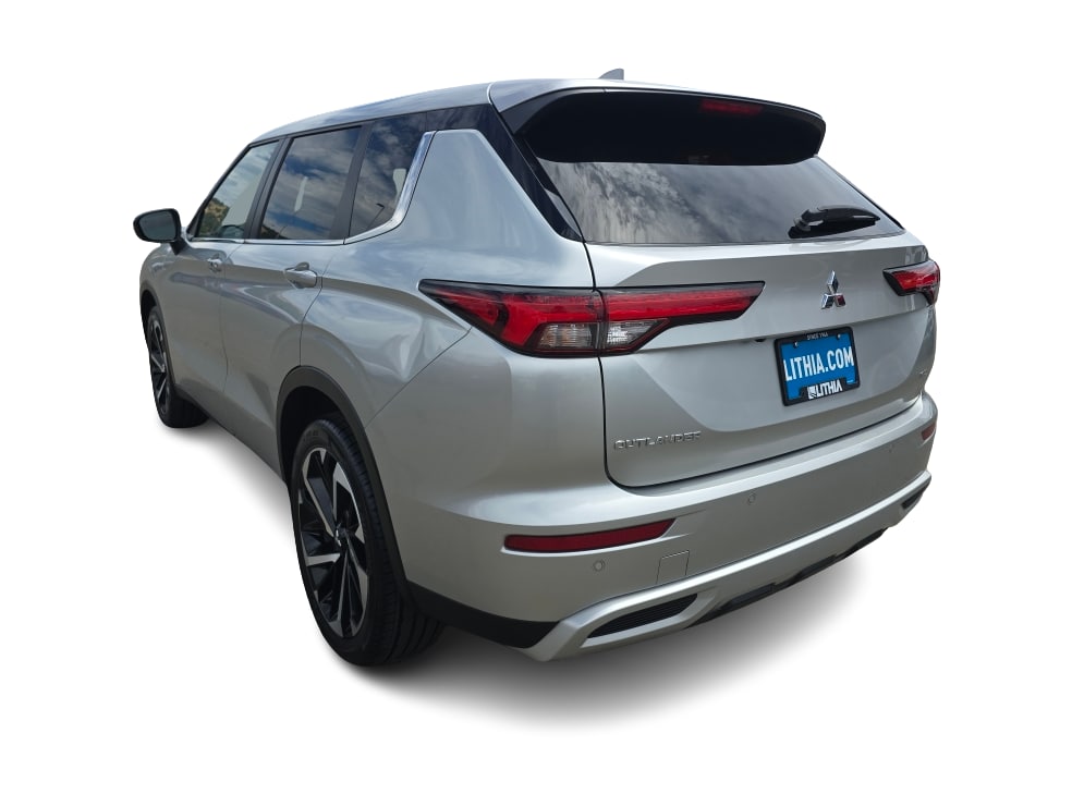 Thumbnail: 2024 Mitsubishi Outlander - 4