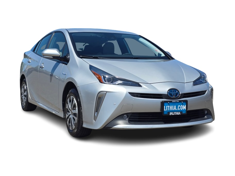 Thumbnail: 2020 Toyota Prius - 17