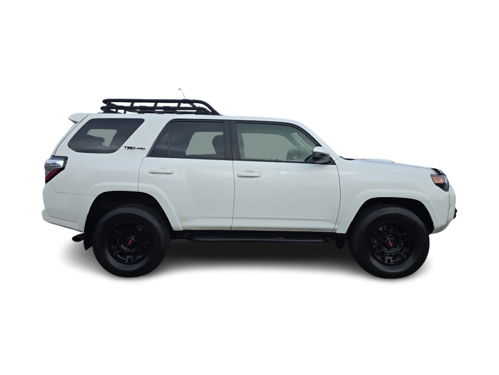 Thumbnail: 2020 Toyota 4Runner - 17