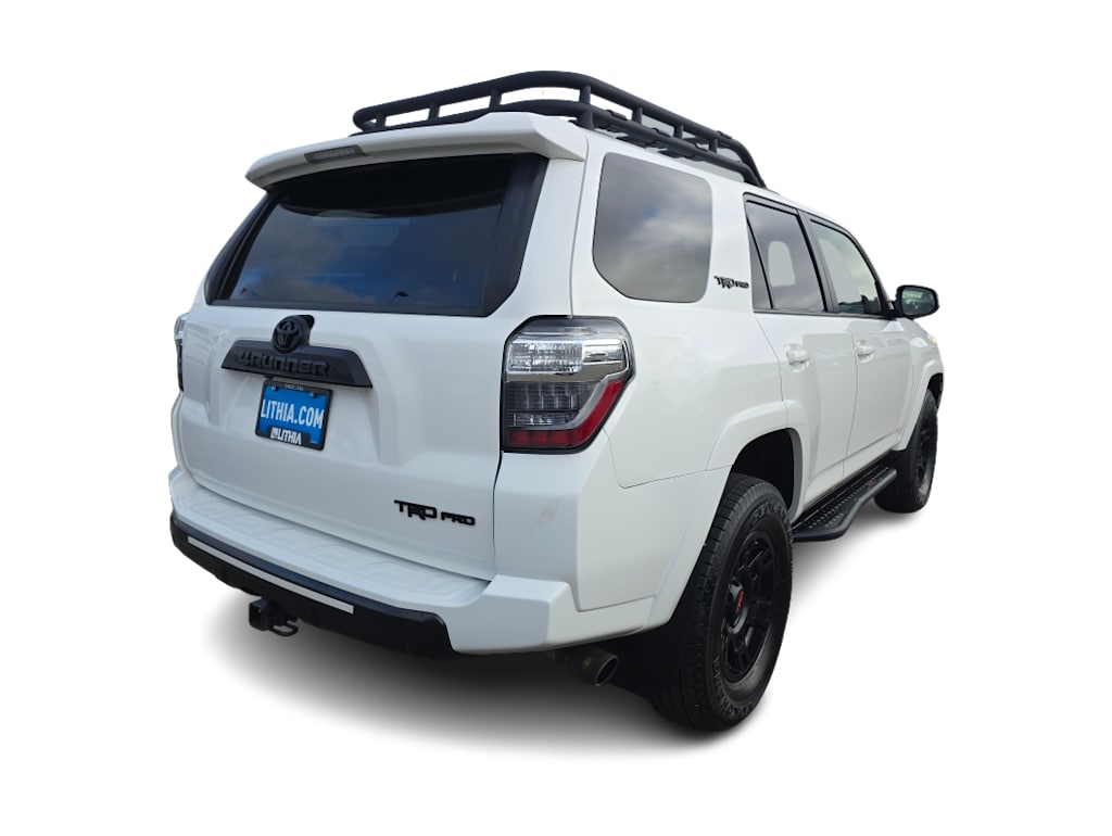 Thumbnail: 2020 Toyota 4Runner - 16