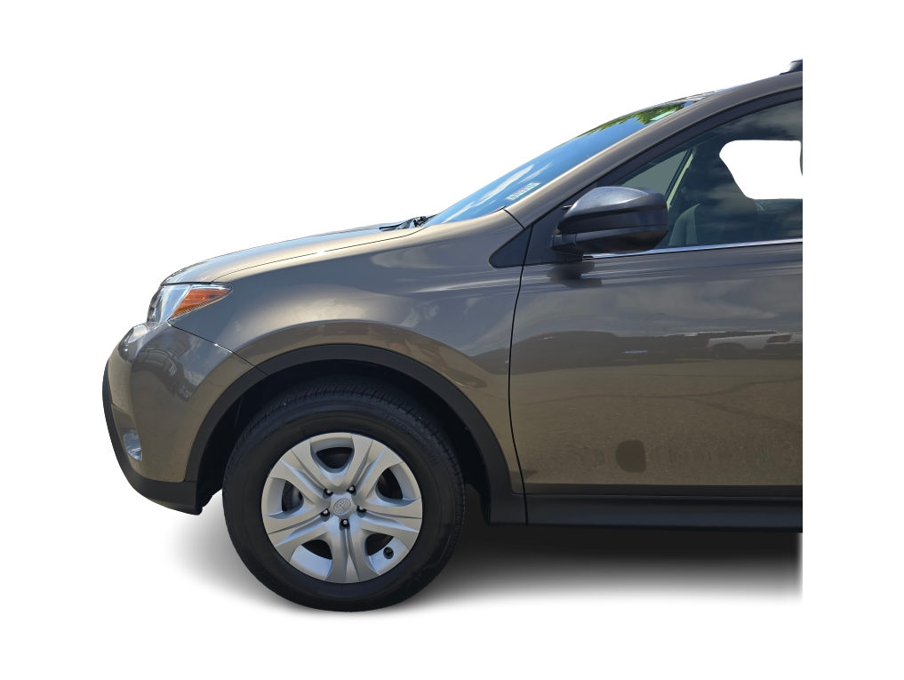 Thumbnail: 2015 Toyota RAV4 - 3