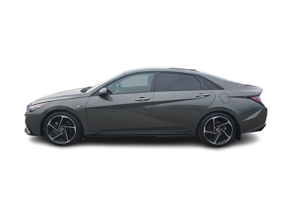 Thumbnail: 2023 Hyundai Elantra - 3