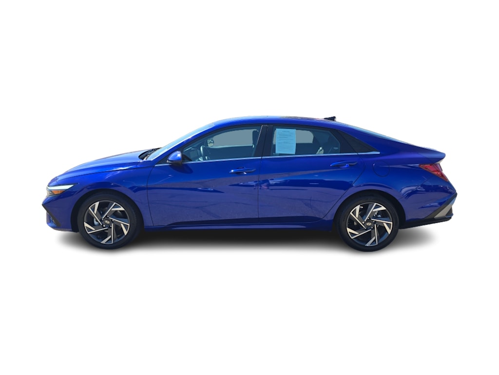 Thumbnail: 2024 Hyundai Elantra - 3