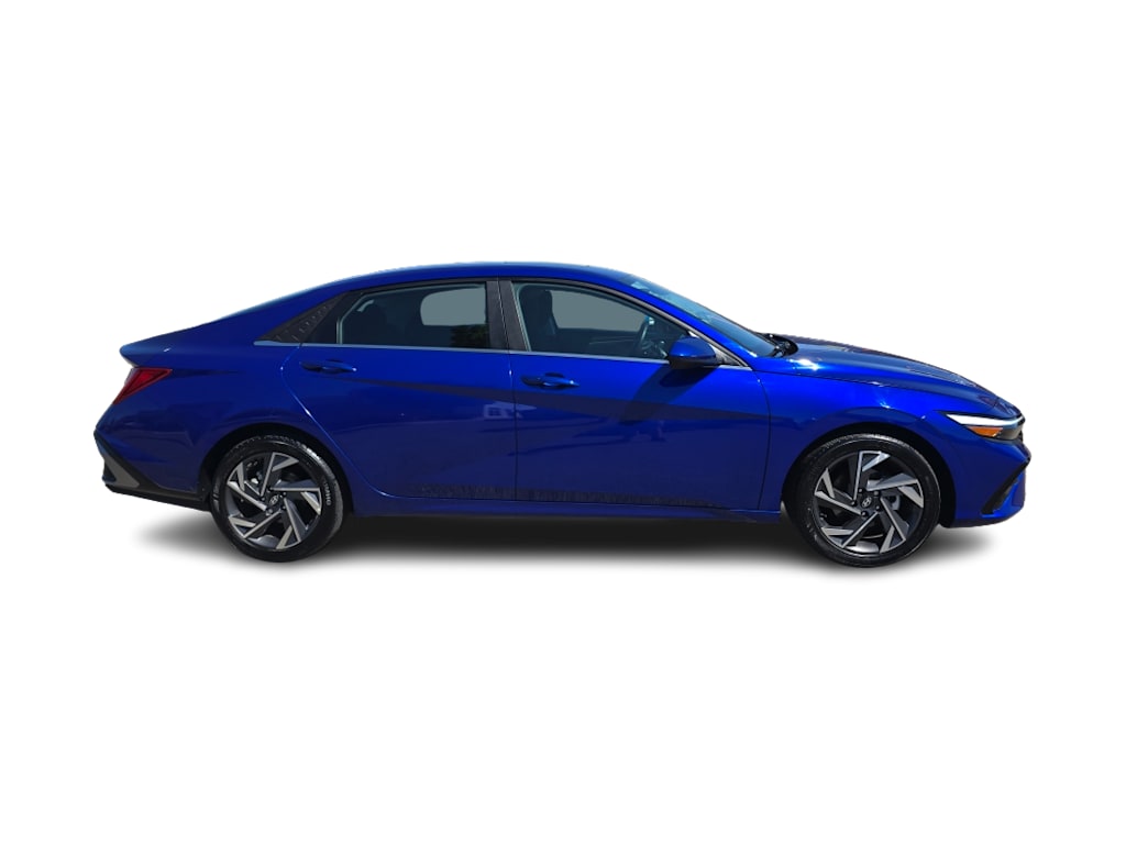Thumbnail: 2024 Hyundai Elantra - 18