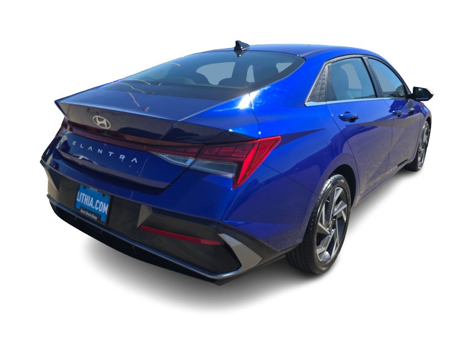 Thumbnail: 2024 Hyundai Elantra - 17