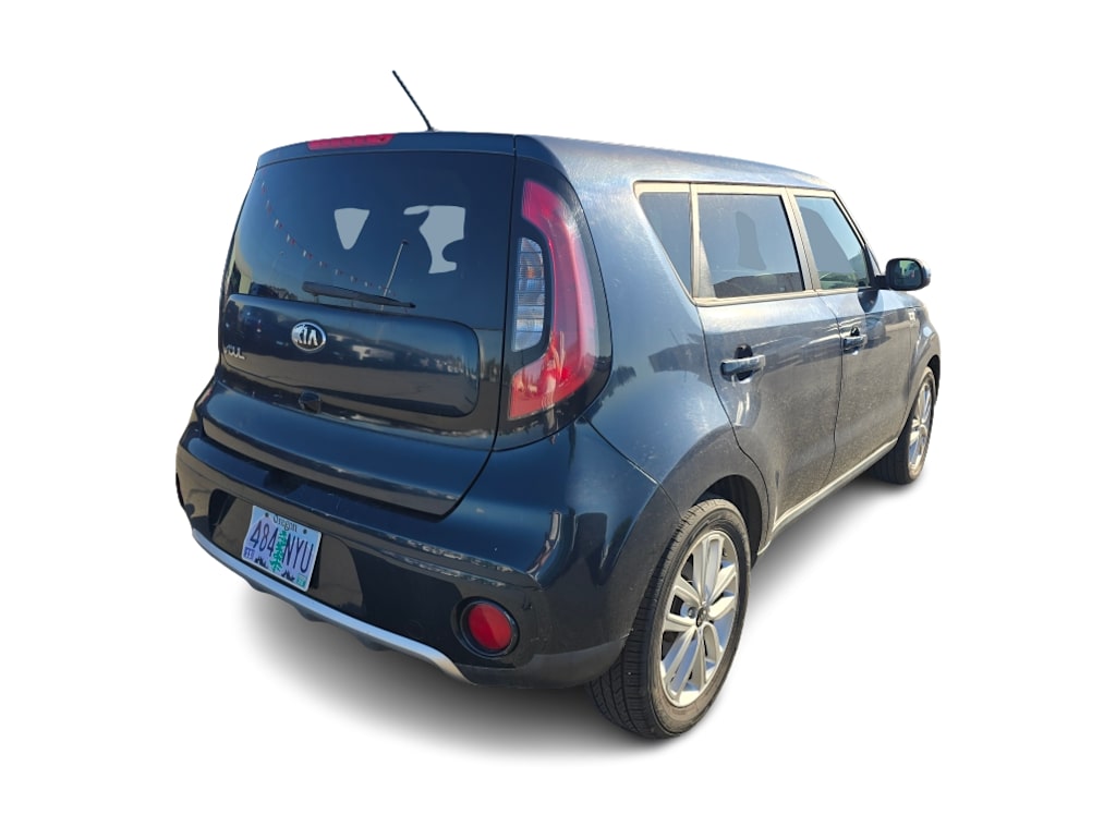 Thumbnail: 2017 Kia Soul - 17