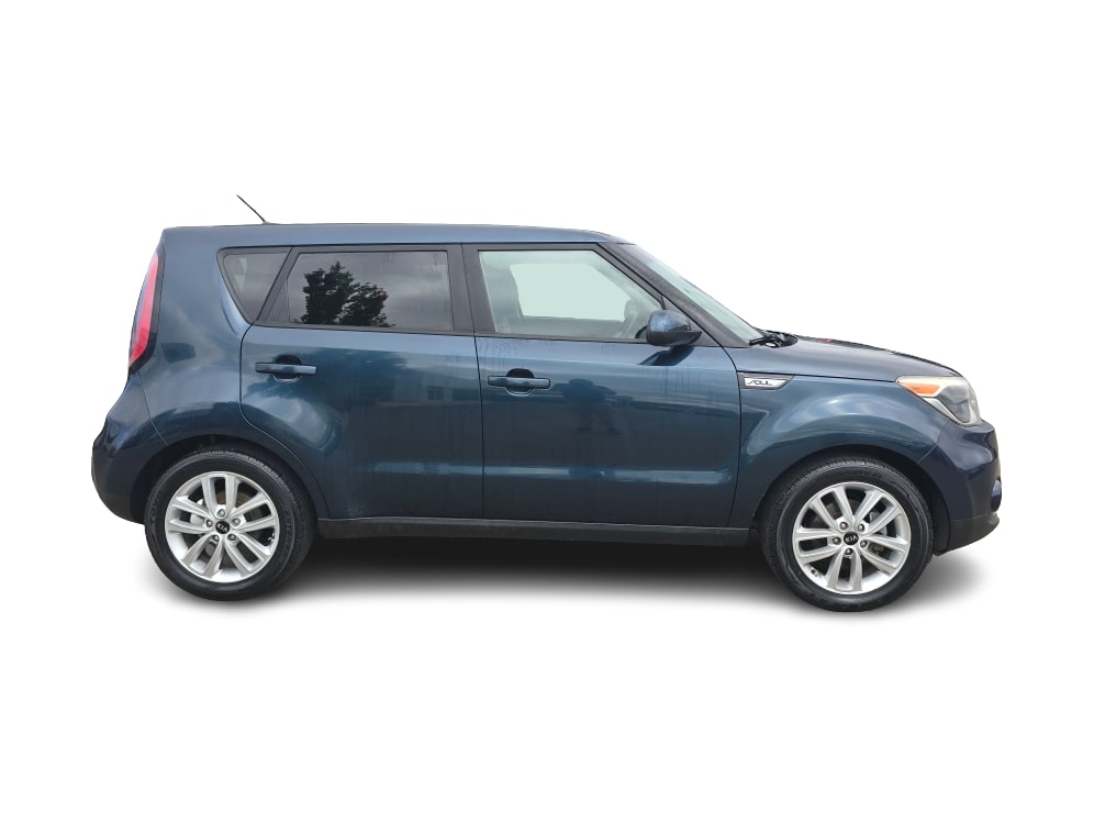 Thumbnail: 2017 Kia Soul - 17