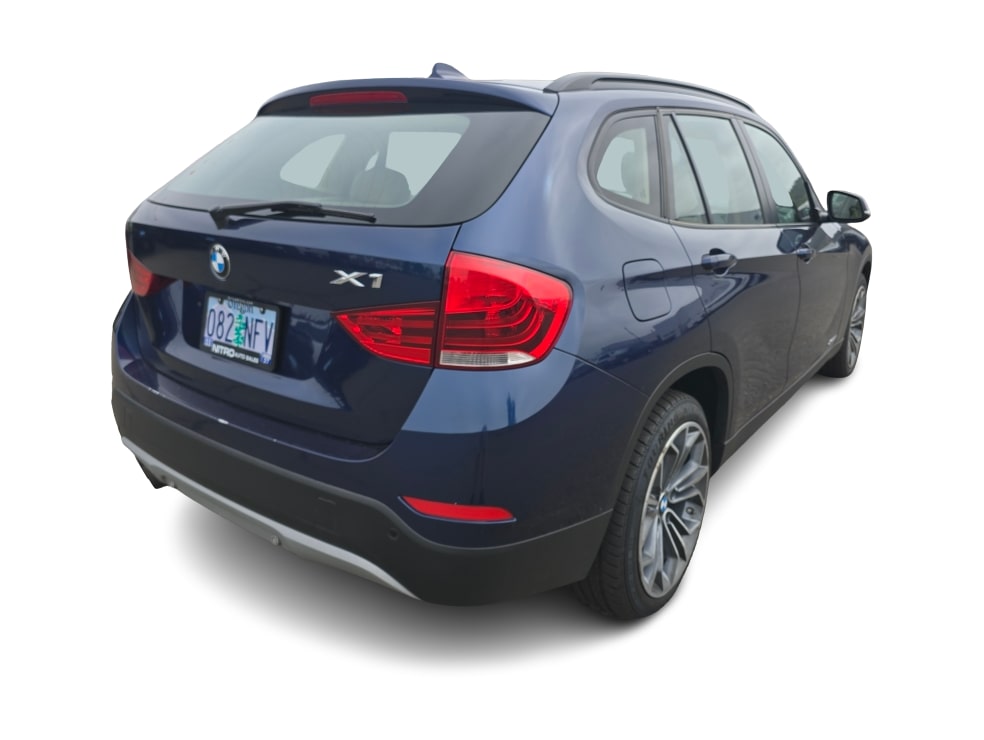 Thumbnail: 2015 BMW X1 - 10