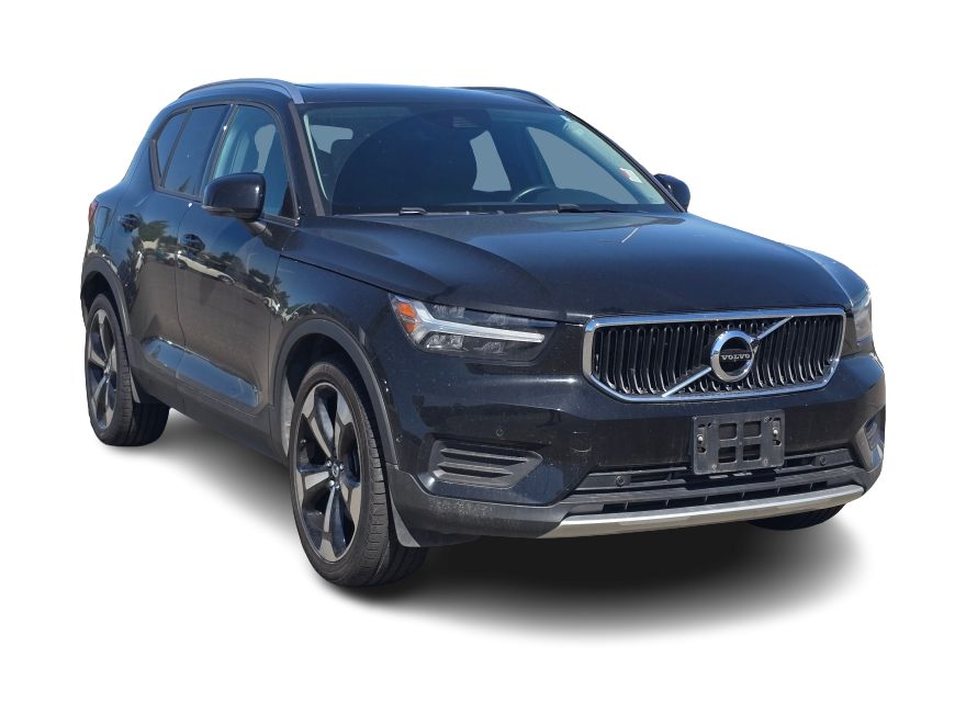 Thumbnail: 2019 Volvo XC40 - 7