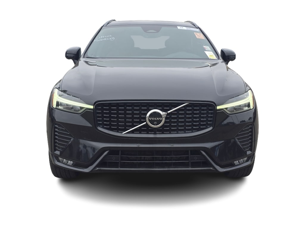 Thumbnail: 2023 Volvo XC60 - 4