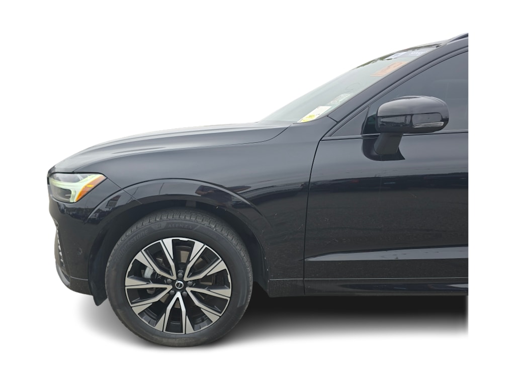 Thumbnail: 2023 Volvo XC60 - 20