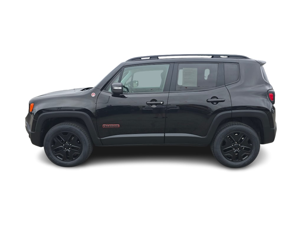 Thumbnail: 2018 Jeep Renegade - 3