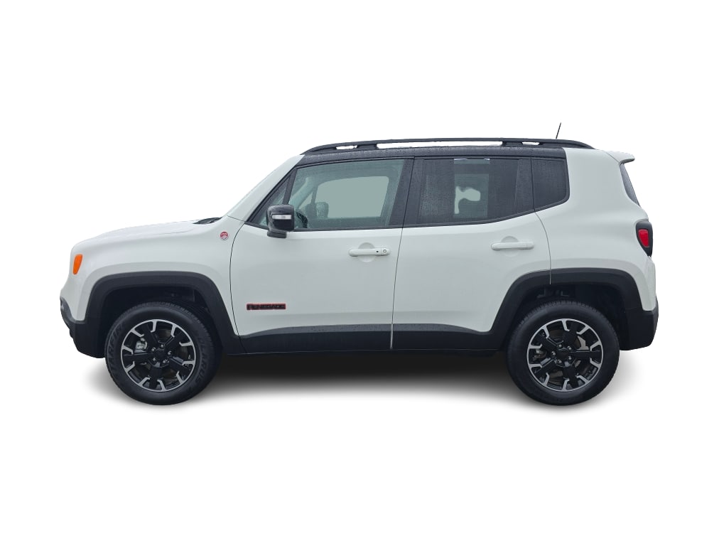 Thumbnail: 2023 Jeep Renegade - 3