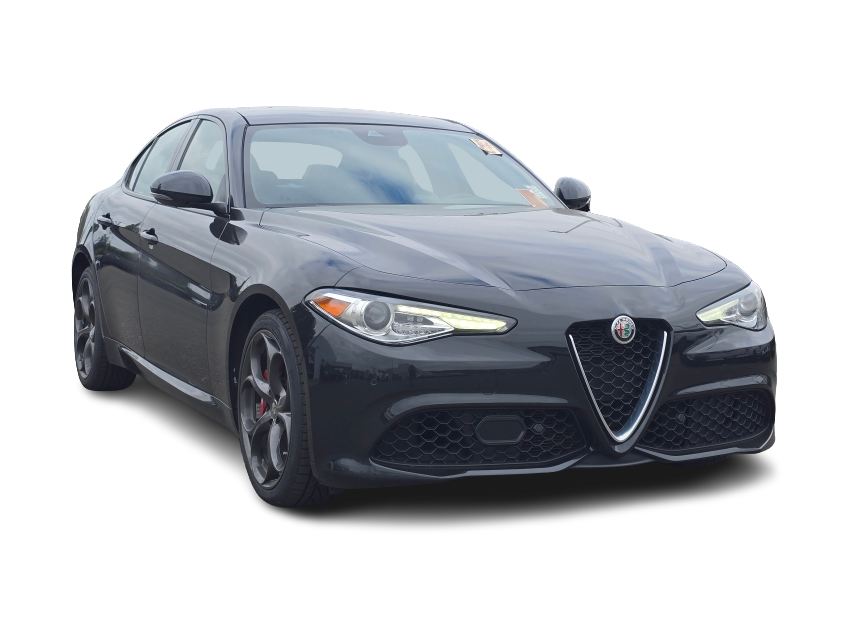 Thumbnail: 2020 Alfa Romeo Giulia - 11