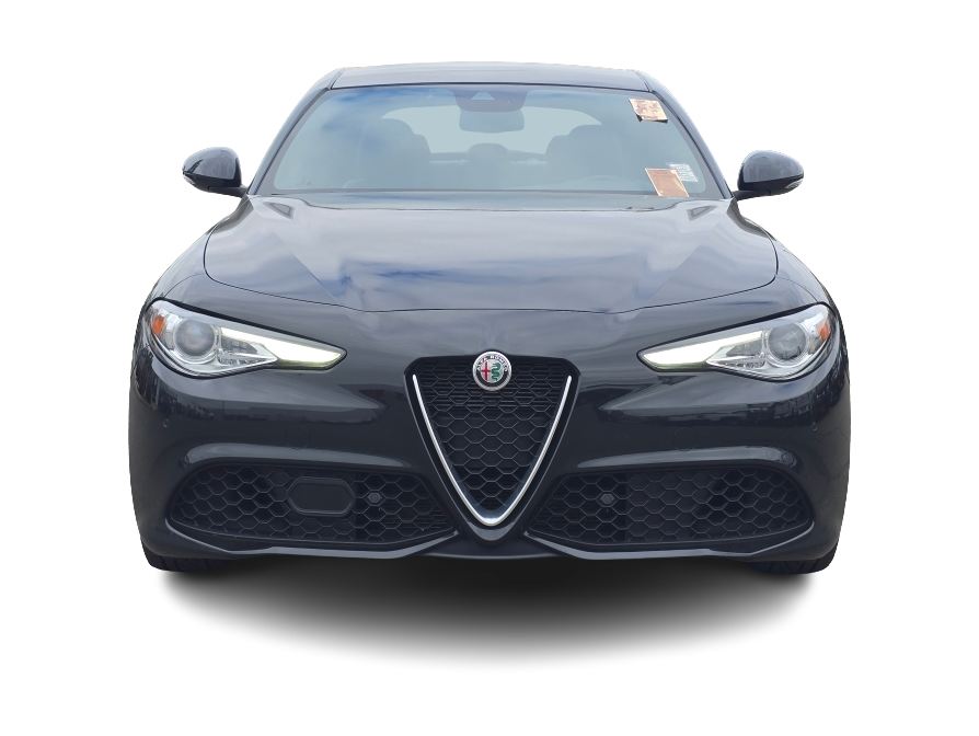Thumbnail: 2020 Alfa Romeo Giulia - 19
