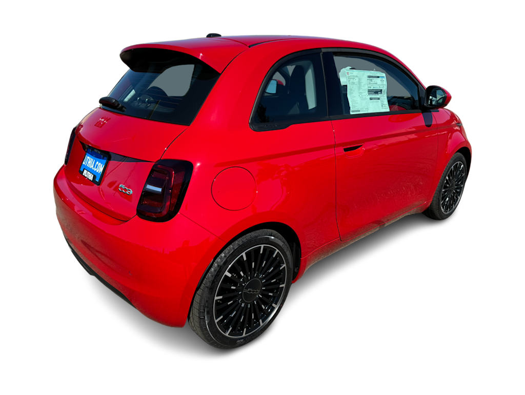 2024 Fiat 500e INSPI(RED) 17