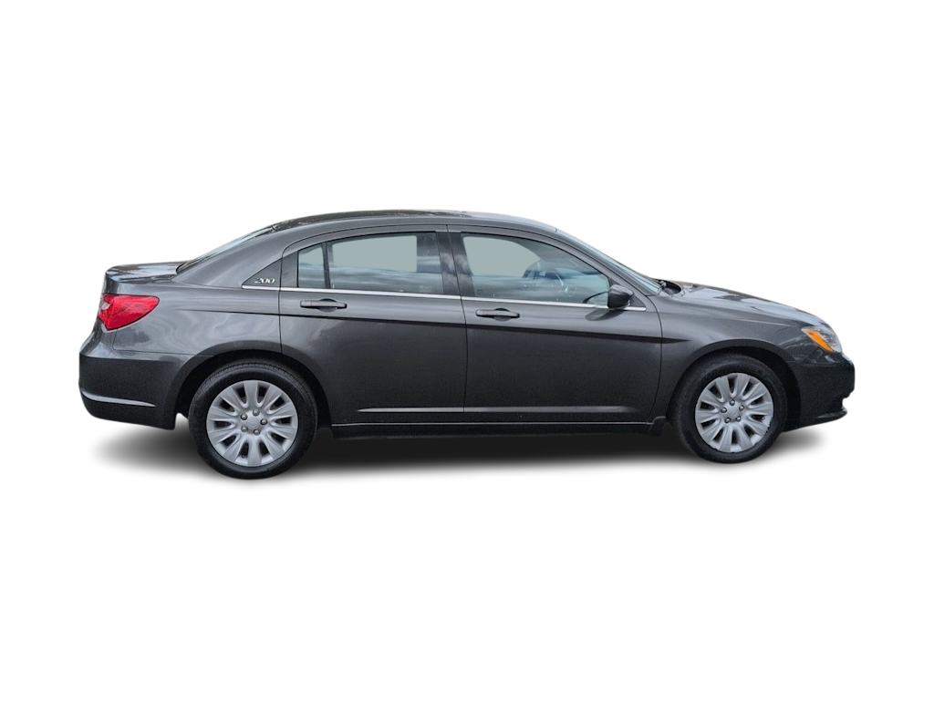 Thumbnail: 2014 Chrysler 200 - 24
