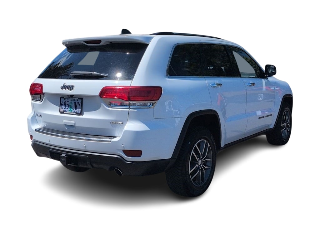 Thumbnail: 2017 Jeep Grand Cherokee - 21