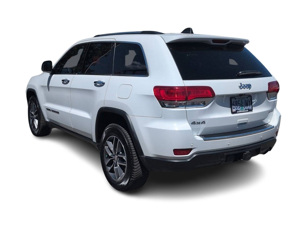 Thumbnail: 2017 Jeep Grand Cherokee - 4