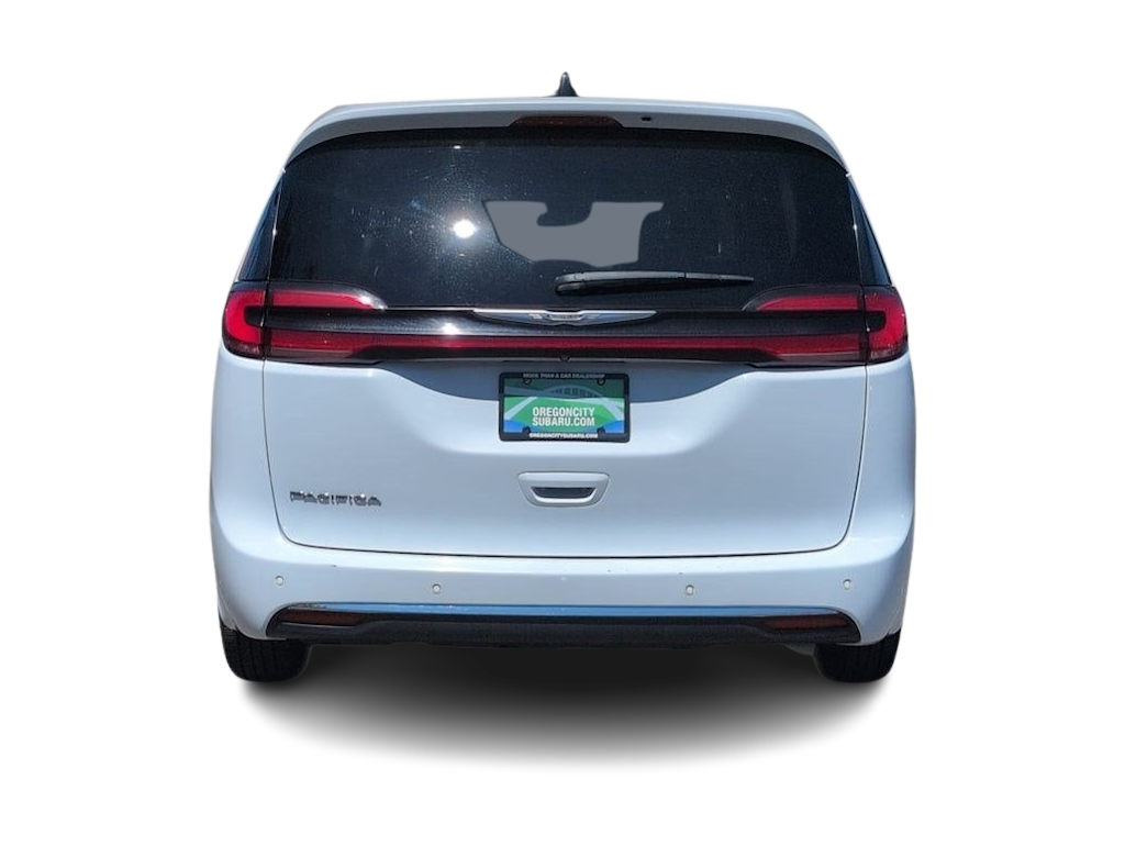 Thumbnail: 2023 Chrysler Pacifica - 5