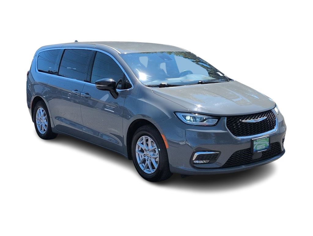 Thumbnail: 2025 Chrysler Pacifica - 20