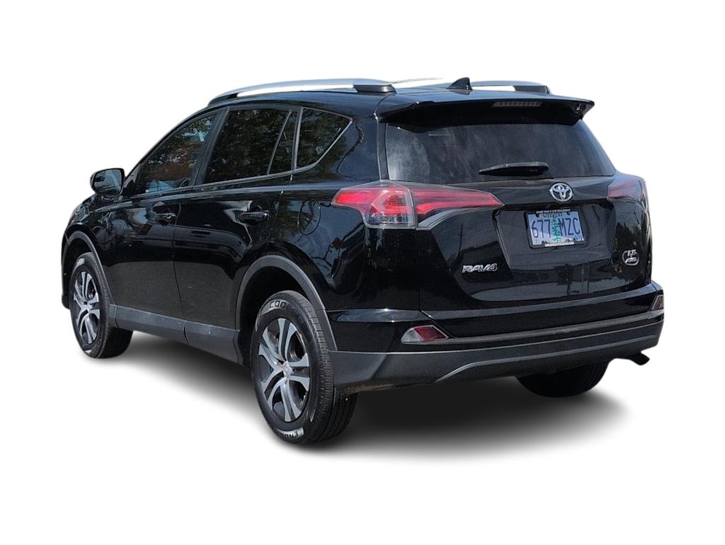Thumbnail: 2016 Toyota RAV4 - 4