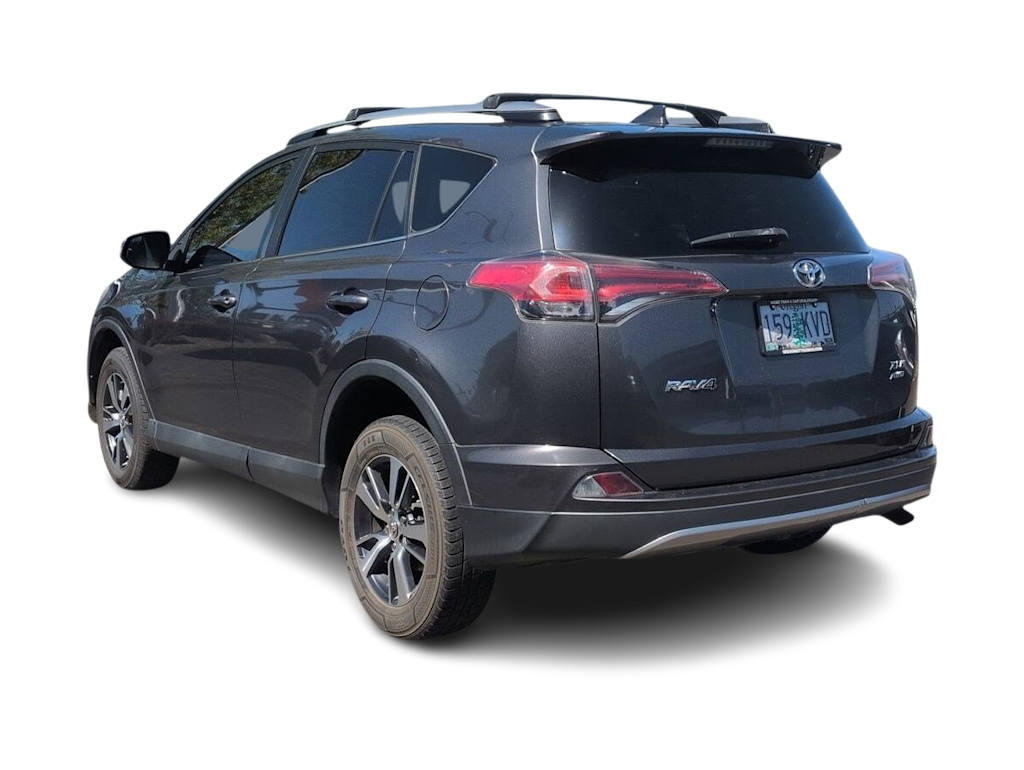 Thumbnail: 2017 Toyota RAV4 - 4