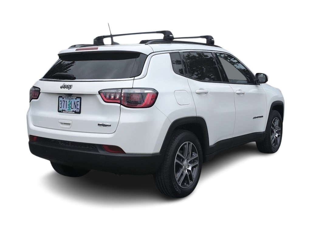 Thumbnail: 2018 Jeep Compass - 23