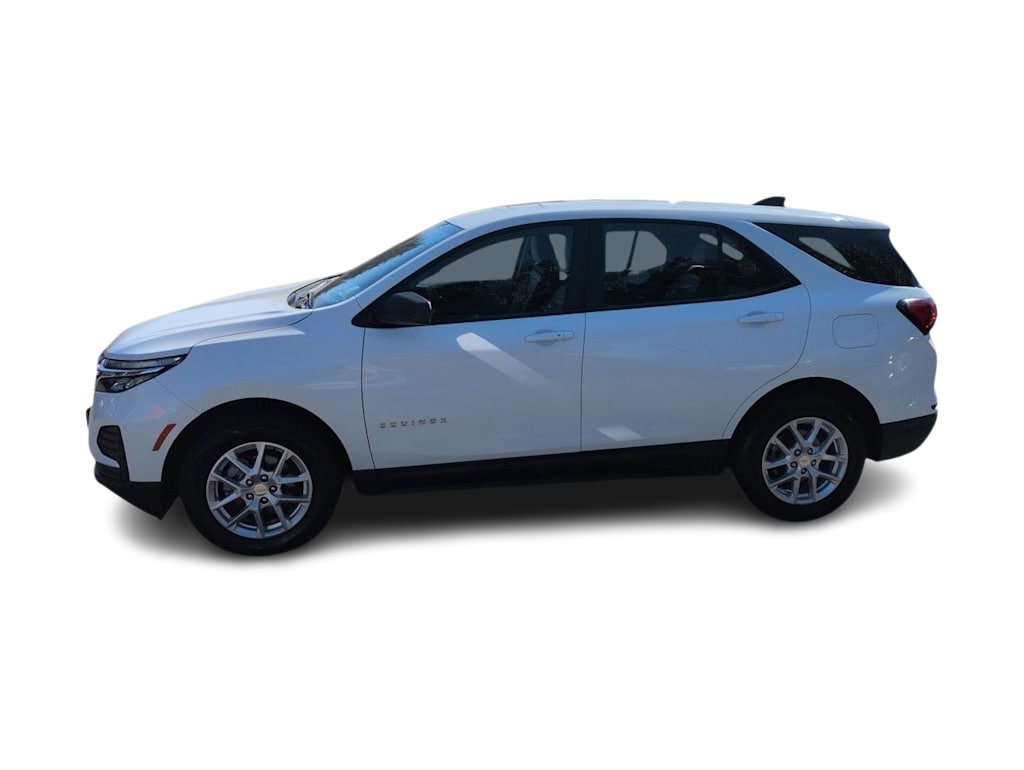 Thumbnail: 2023 Chevrolet Equinox - 3
