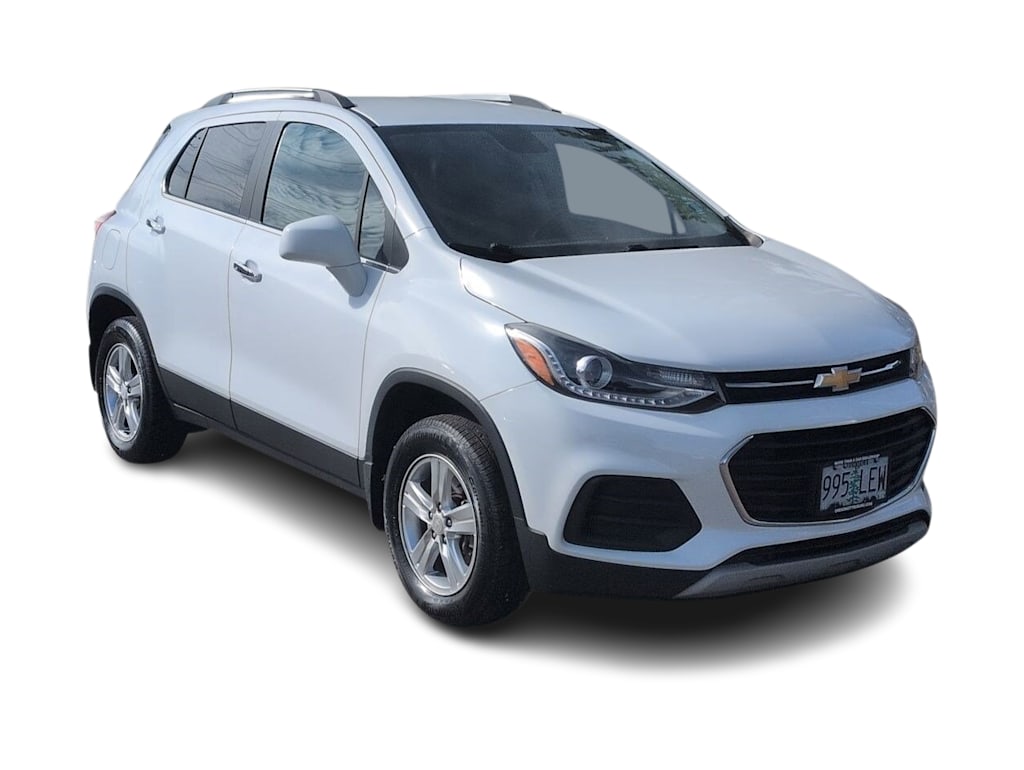 Thumbnail: 2018 Chevrolet Trax - 21