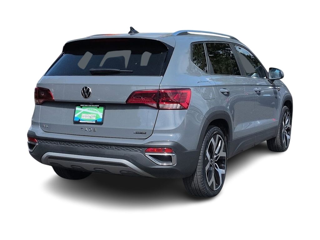 Thumbnail: 2022 Volkswagen Taos - 21