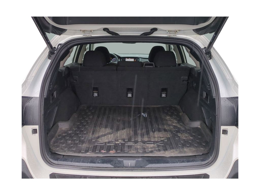 2022 Subaru Outback Premium 18