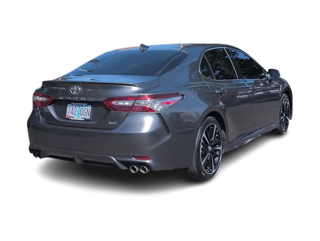 Thumbnail: 2019 Toyota Camry - 24