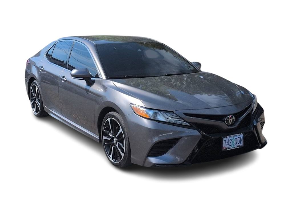Thumbnail: 2019 Toyota Camry - 22