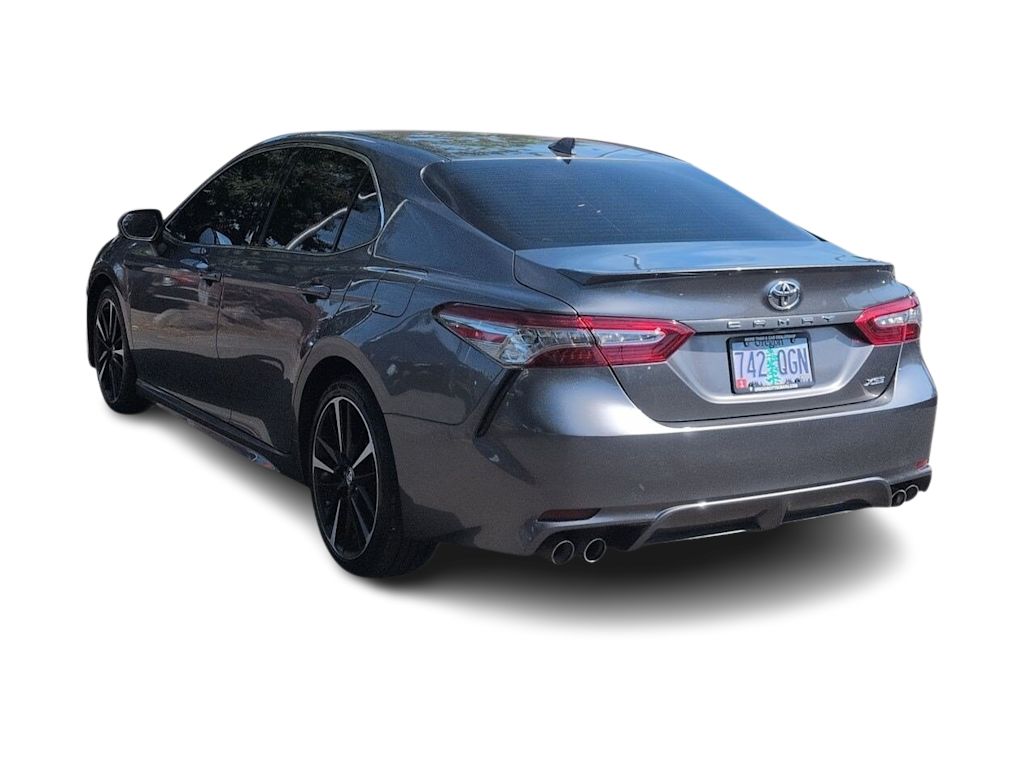 Thumbnail: 2019 Toyota Camry - 4