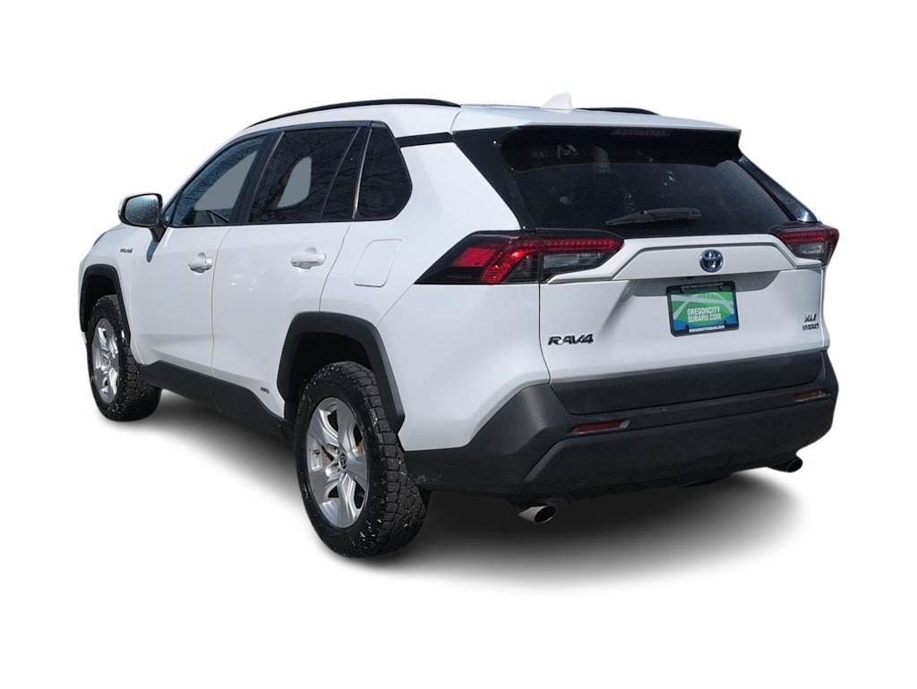Thumbnail: 2021 Toyota RAV4 - 4