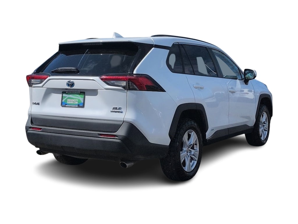 Thumbnail: 2021 Toyota RAV4 - 22