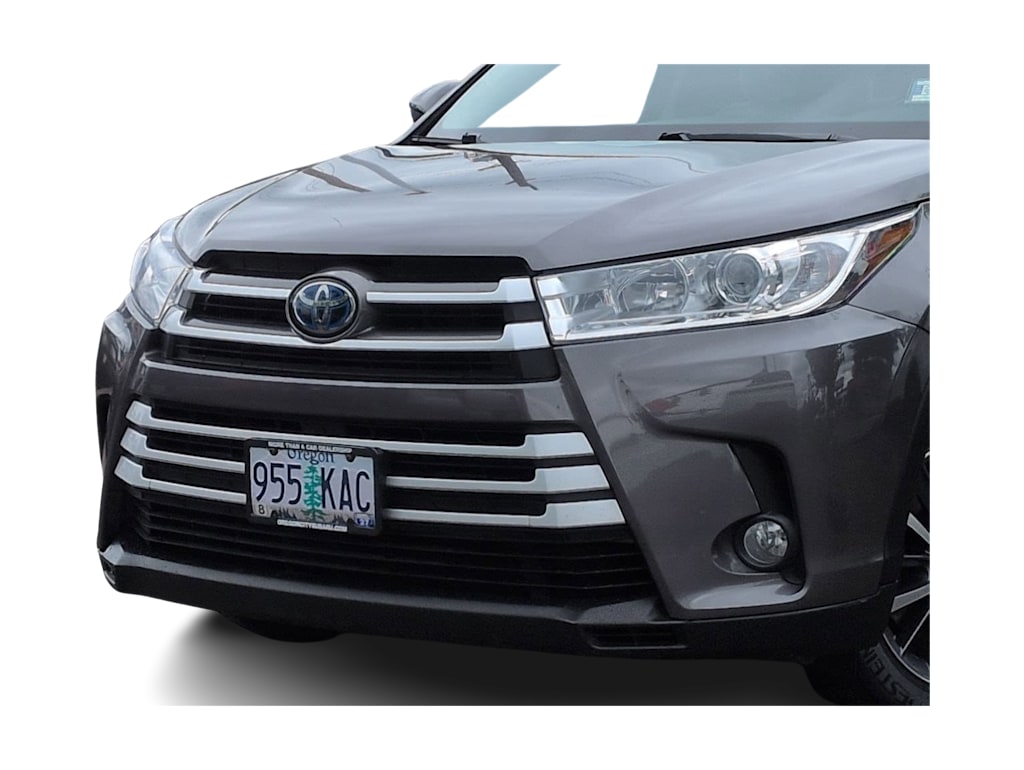 Thumbnail: 2017 Toyota Highlander - 25