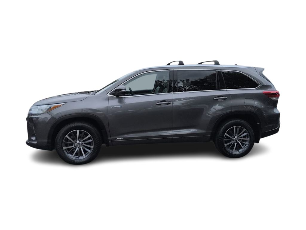Thumbnail: 2017 Toyota Highlander - 3