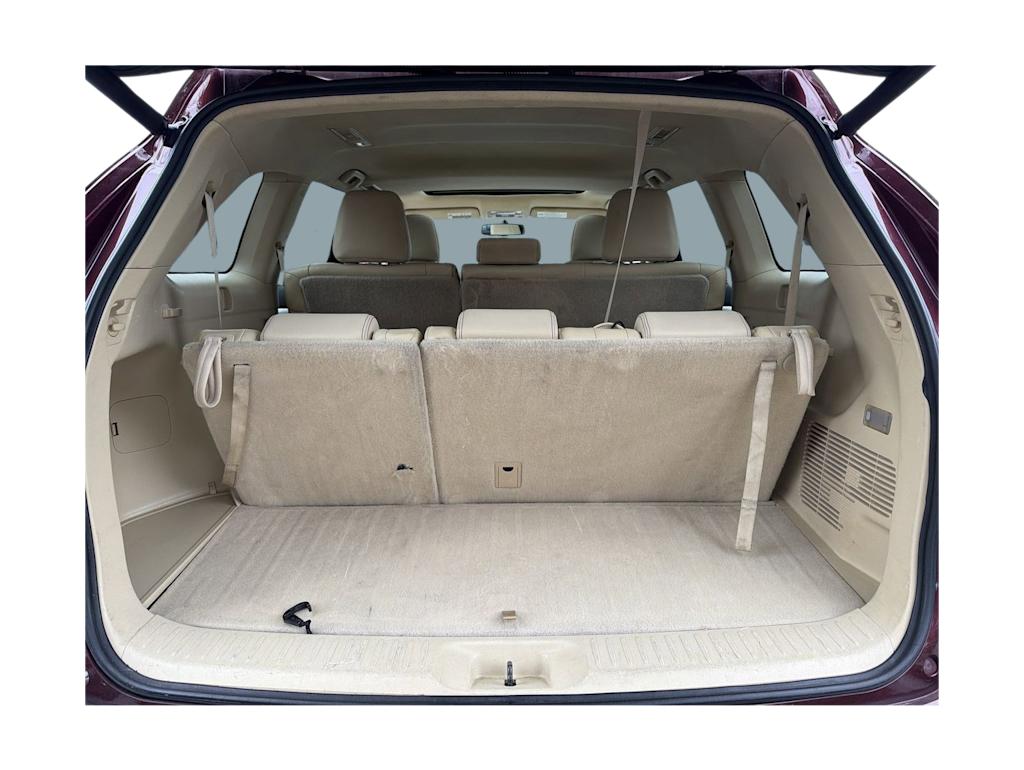 Thumbnail: 2015 Toyota Highlander - 18