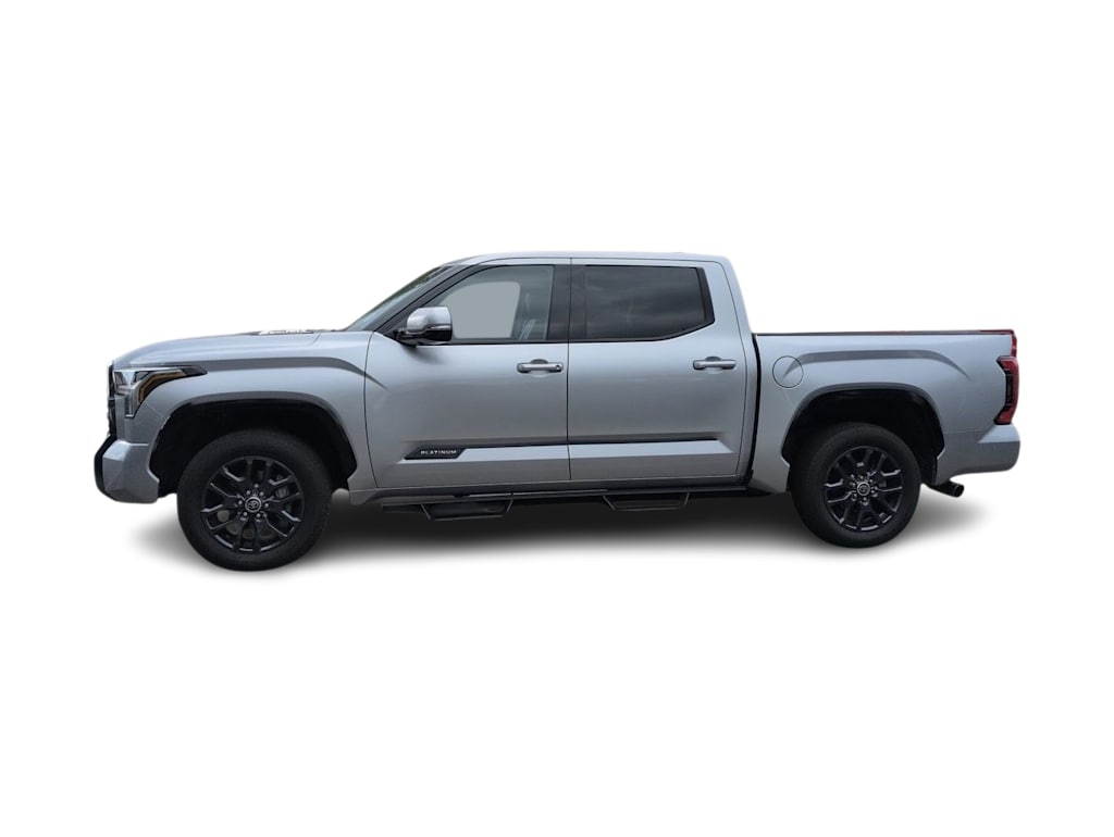 Thumbnail: 2022 Toyota Tundra - 3