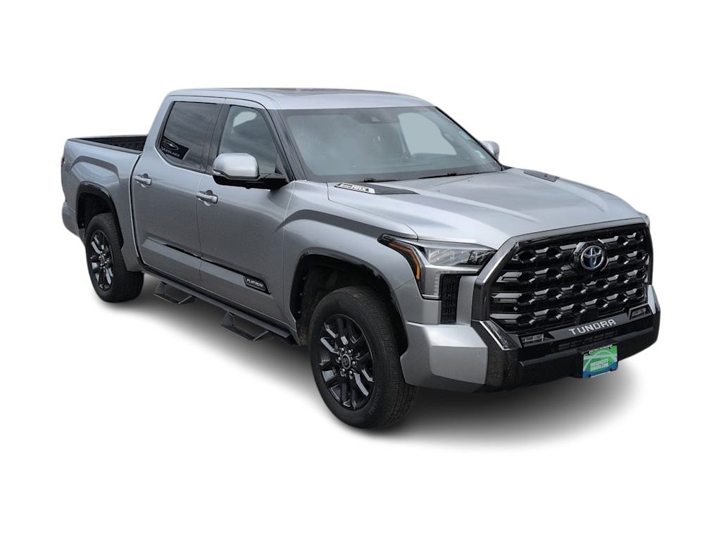 Thumbnail: 2022 Toyota Tundra - 20